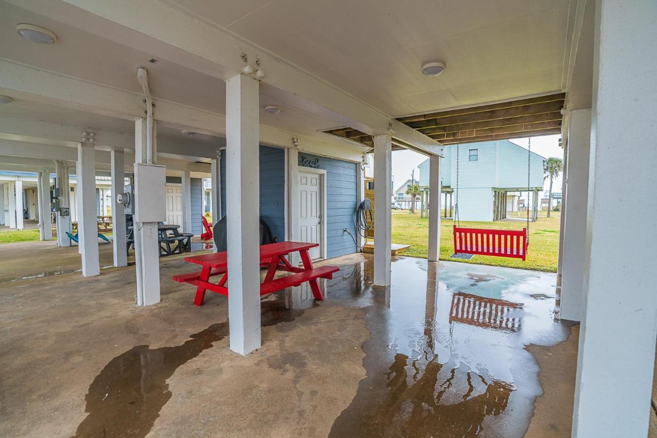 Hot Tub - Ocean Views - Steps To Private Beach - Quiet Location Галвестън Екстериор снимка